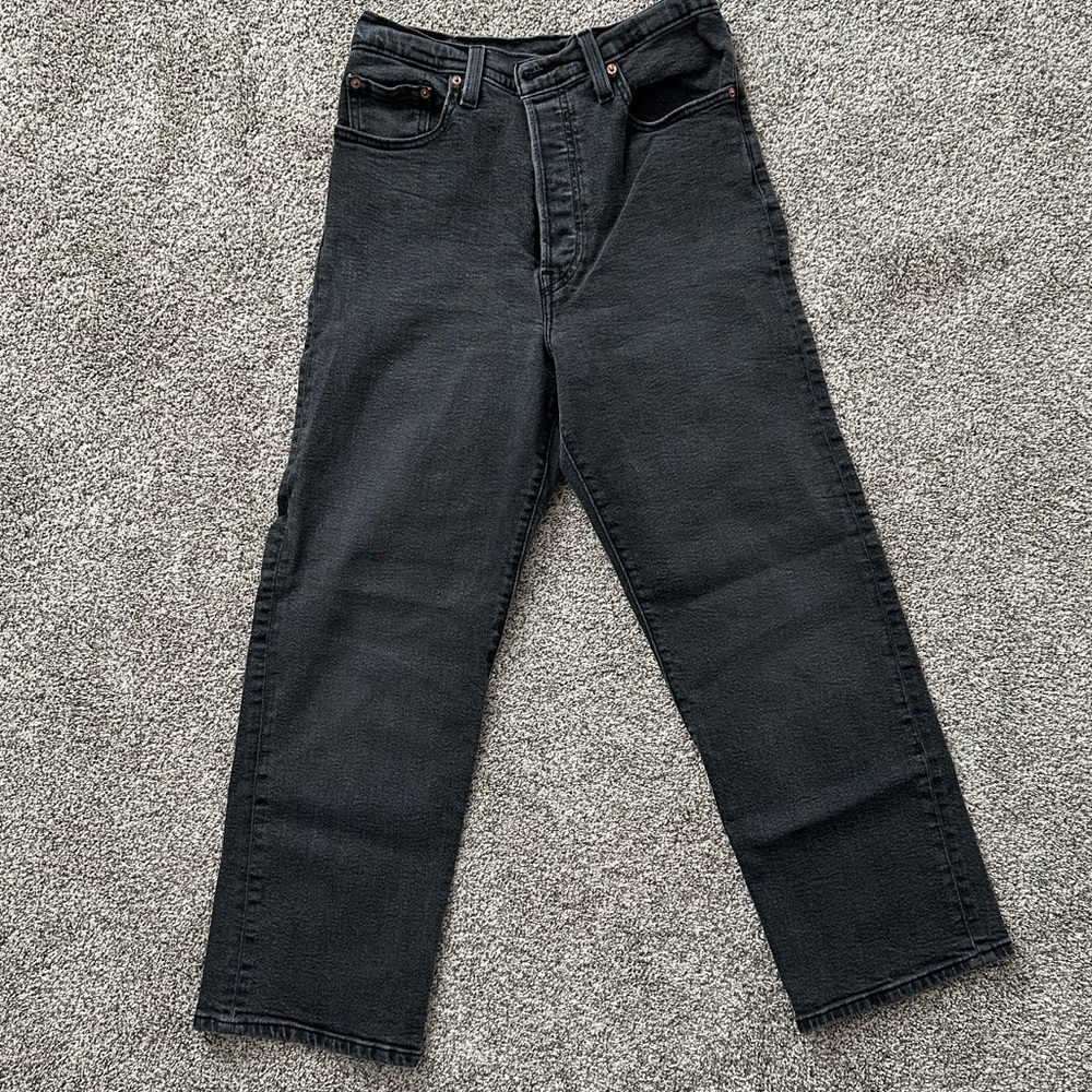 Levi's Women’s Vintage Black Button-Fly Jeans — size 30 - GUC